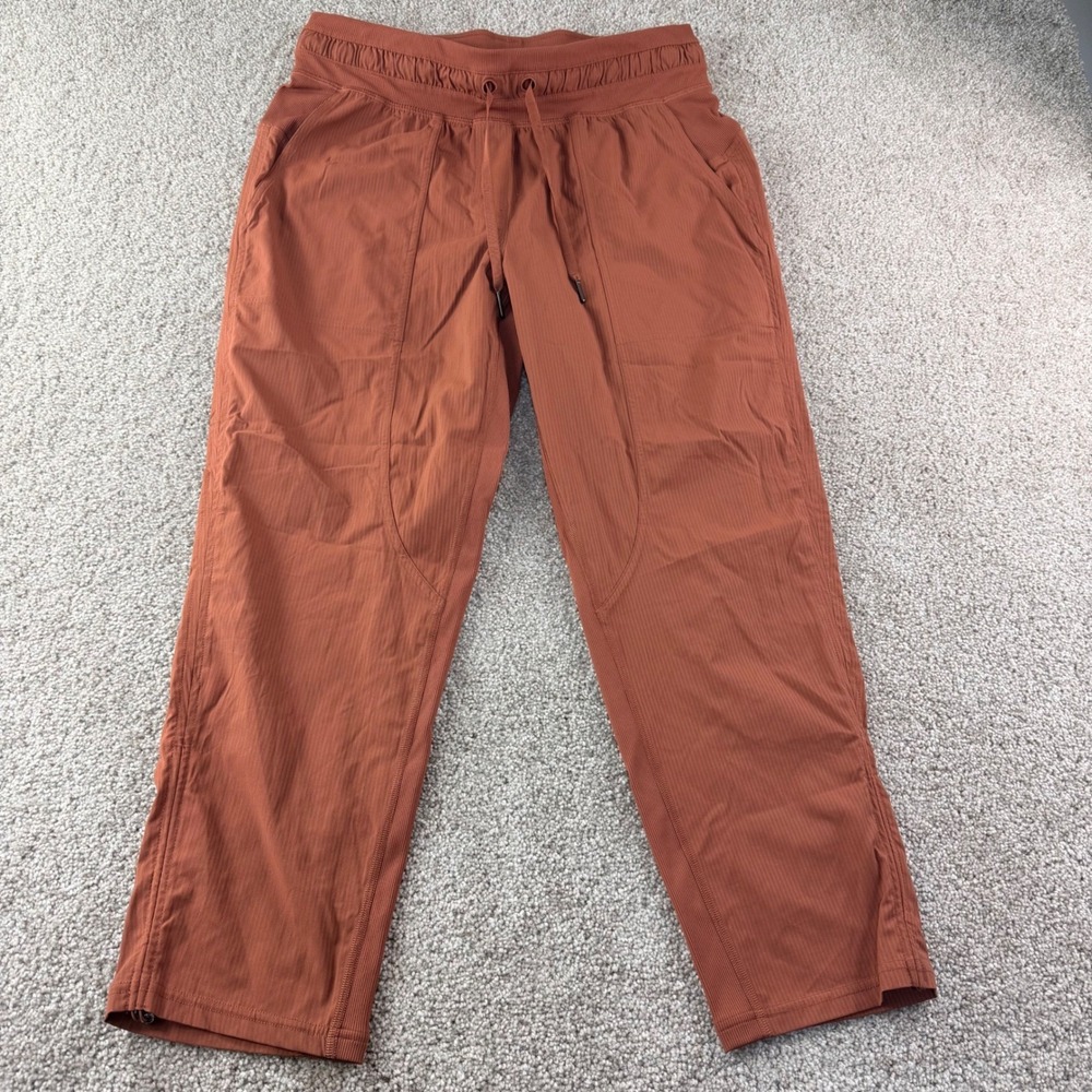 Lululemon Size 8 Dance Studio Mid Rise Crop Pants Savannah Travel Athleisure